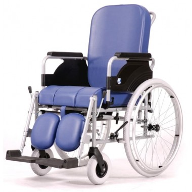 Кресло-коляска инвалидная Vermeiren 9300 с санитарным оснащением